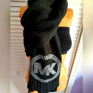 Michael Kors grommet logo scarf